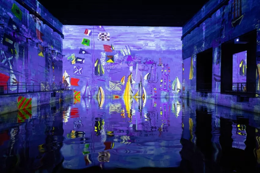 © Culturespaces / Eric Spiller Vue exposition Monet Renoir Chagall Bassins